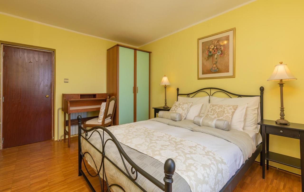 Apartment Big One Дубровник Екстериор снимка