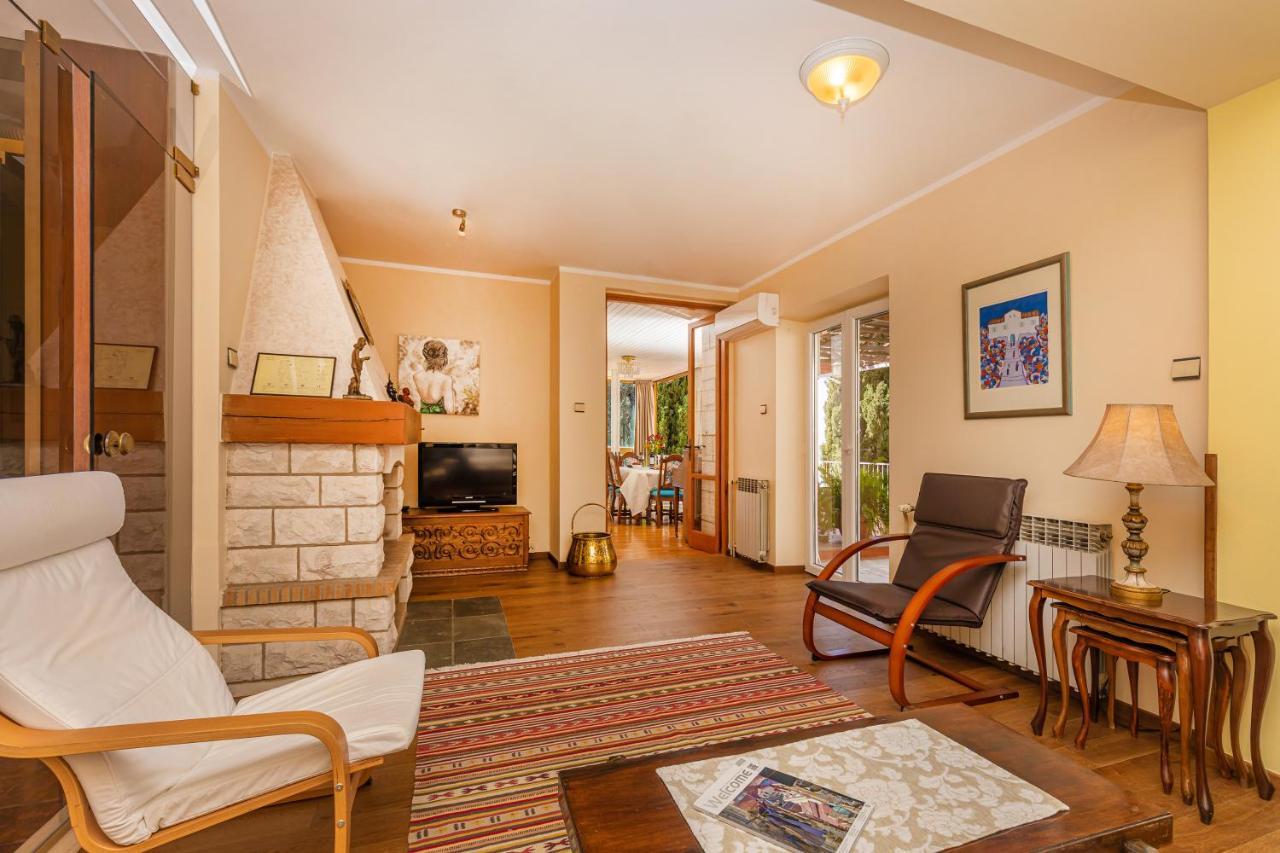 Apartment Big One Дубровник Екстериор снимка